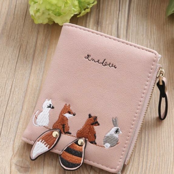 LAST ONE! 🦝 Womens Wallet Leather! - Picture 1 of 7